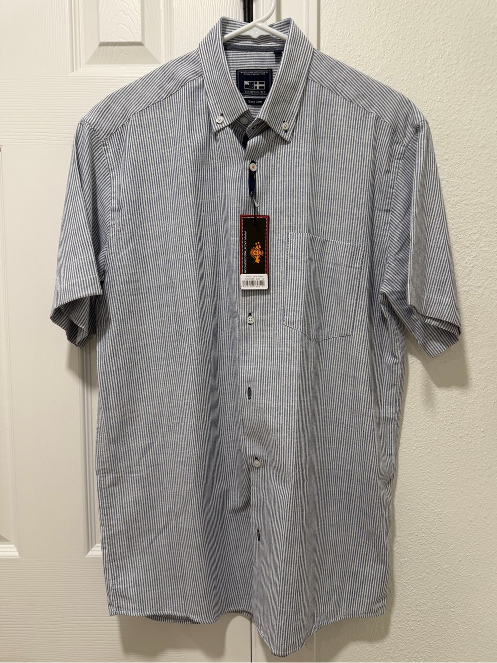Men's Short-Sleeve Button-Down Stripe Shirt in Blue & white